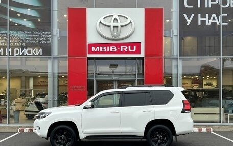 Toyota Land Cruiser Prado 150 рестайлинг 2, 2018 год, 4 250 000 рублей, 8 фотография