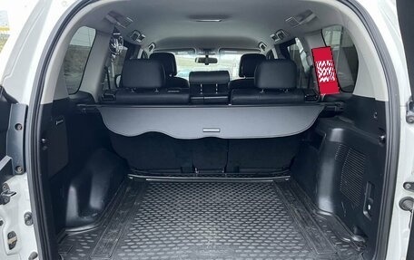 Toyota Land Cruiser Prado 150 рестайлинг 2, 2018 год, 4 250 000 рублей, 12 фотография