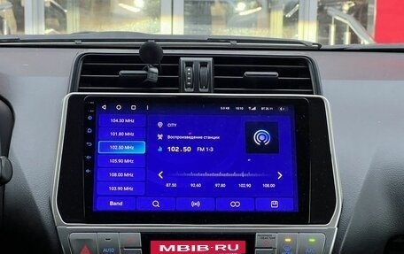 Toyota Land Cruiser Prado 150 рестайлинг 2, 2018 год, 4 250 000 рублей, 20 фотография