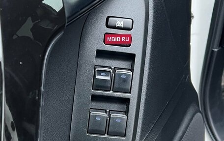 Toyota Land Cruiser Prado 150 рестайлинг 2, 2018 год, 4 250 000 рублей, 23 фотография