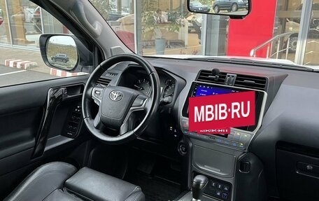 Toyota Land Cruiser Prado 150 рестайлинг 2, 2018 год, 4 250 000 рублей, 17 фотография