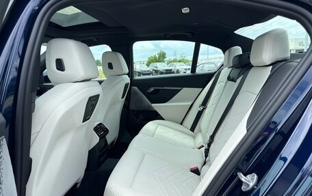 BMW 5 серия, 2025 год, 10 695 560 рублей, 21 фотография