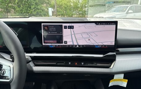 BMW 5 серия, 2025 год, 10 482 872 рублей, 28 фотография