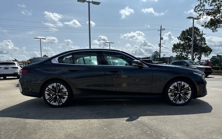 BMW 5 серия, 2025 год, 10 185 110 рублей, 3 фотография