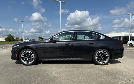 BMW 5 серия, 2025 год, 10 185 110 рублей, 8 фотография