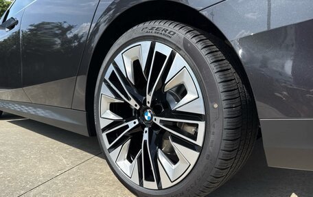 BMW 5 серия, 2025 год, 10 185 110 рублей, 9 фотография