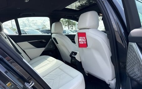 BMW 5 серия, 2025 год, 10 185 110 рублей, 18 фотография