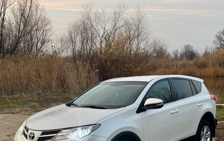 Toyota RAV4, 2013 год, 1 690 000 рублей, 7 фотография