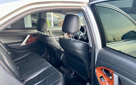 Toyota Camry, 2010 год, 1 200 000 рублей, 11 фотография