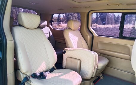 Hyundai Grand Starex Grand Starex I рестайлинг 2, 2011 год, 1 850 000 рублей, 6 фотография