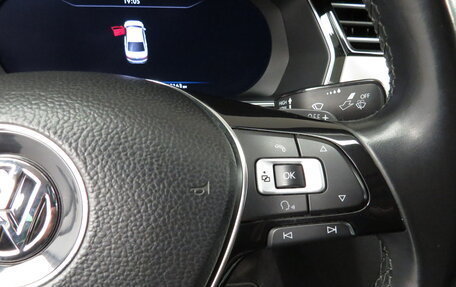 Volkswagen Passat B8 рестайлинг, 2017 год, 1 990 000 рублей, 9 фотография
