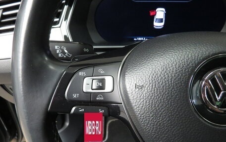 Volkswagen Passat B8 рестайлинг, 2017 год, 1 990 000 рублей, 8 фотография