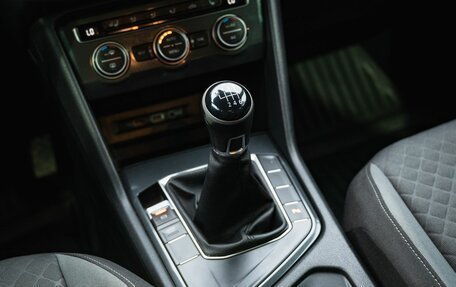 Volkswagen Tiguan II, 2019 год, 2 150 000 рублей, 20 фотография