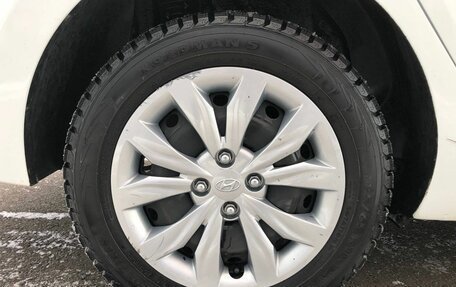 Hyundai Solaris II рестайлинг, 2019 год, 870 000 рублей, 12 фотография