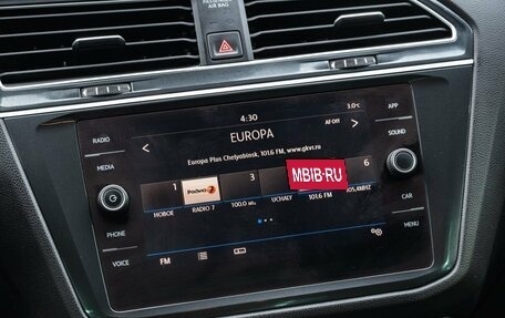 Volkswagen Tiguan II, 2019 год, 2 150 000 рублей, 18 фотография