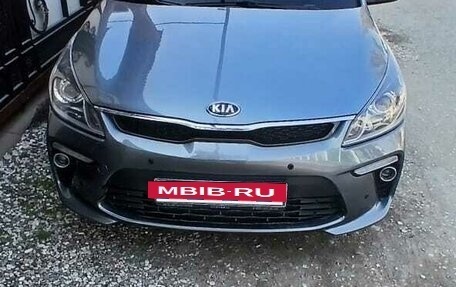 KIA Rio IV, 2018 год, 1 000 000 рублей, 2 фотография