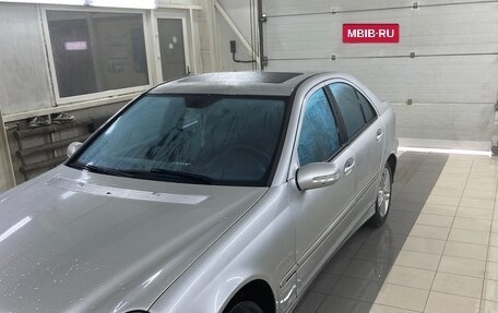 Mercedes-Benz C-Класс, 2003 год, 850 000 рублей, 13 фотография