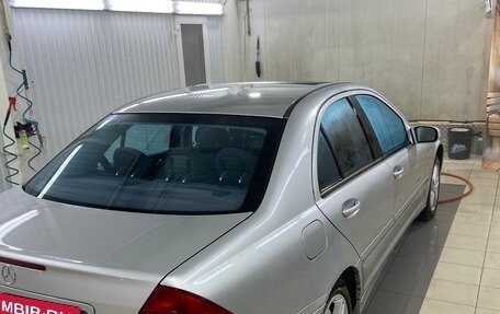 Mercedes-Benz C-Класс, 2003 год, 850 000 рублей, 10 фотография