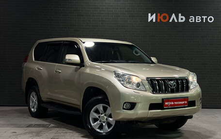 Toyota Land Cruiser Prado 150 рестайлинг 2, 2012 год, 2 425 000 рублей, 3 фотография