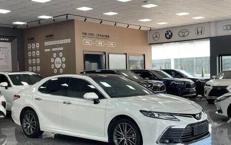 Toyota Camry, 2021 год, 2 870 000 рублей, 3 фотография