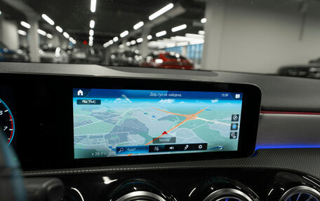 Mercedes-Benz A-Класс, 2019 год, 2 995 000 рублей, 16 фотография