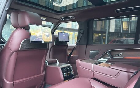 Land Rover Range Rover IV рестайлинг, 2025 год, 26 250 000 рублей, 29 фотография