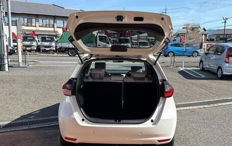 Honda Fit, 2022 год, 1 095 000 рублей, 8 фотография