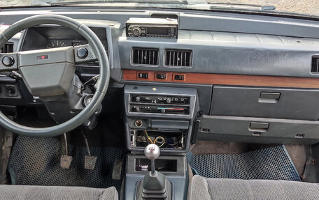 Mitsubishi Space Wagon III, 1991 год, 170 000 рублей, 11 фотография