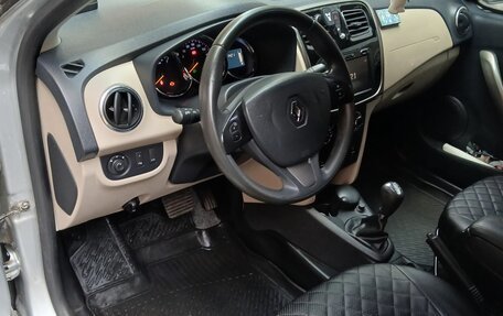 Renault Logan II, 2015 год, 820 000 рублей, 3 фотография