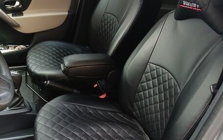 Renault Logan II, 2015 год, 820 000 рублей, 6 фотография