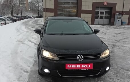 Volkswagen Jetta VI, 2013 год, 965 000 рублей, 6 фотография