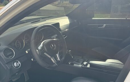 Mercedes-Benz C-Класс AMG, 2013 год, 2 200 000 рублей, 9 фотография