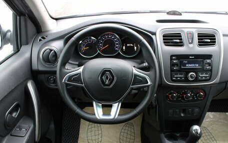 Renault Sandero II рестайлинг, 2020 год, 1 500 000 рублей, 17 фотография