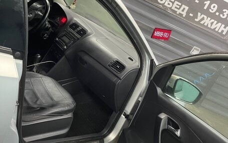 Volkswagen Polo VI (EU Market), 2011 год, 430 000 рублей, 4 фотография