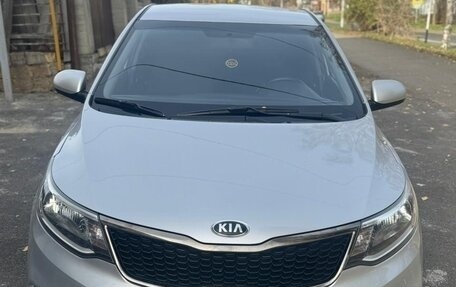 KIA Rio III рестайлинг, 2017 год, 850 000 рублей, 1 фотография