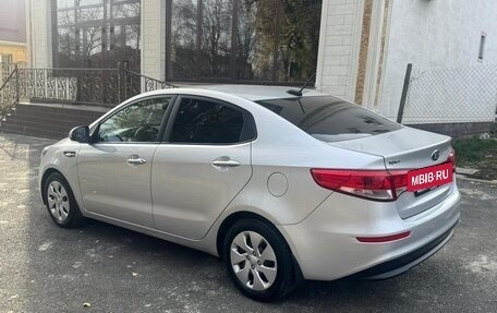 KIA Rio III рестайлинг, 2017 год, 850 000 рублей, 4 фотография