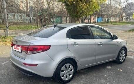 KIA Rio III рестайлинг, 2017 год, 850 000 рублей, 5 фотография