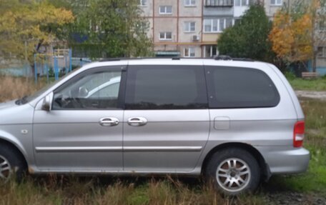 KIA Carnival III, 2005 год, 600 000 рублей, 2 фотография