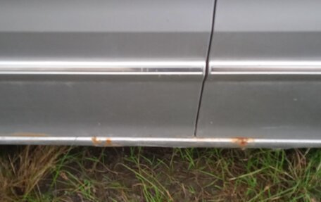 KIA Carnival III, 2005 год, 600 000 рублей, 15 фотография