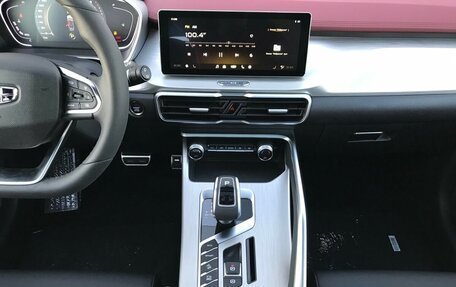 Geely Coolray I, 2021 год, 1 700 000 рублей, 8 фотография