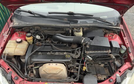 Ford Focus IV, 2000 год, 260 000 рублей, 11 фотография