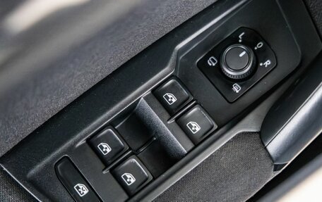 Volkswagen Tiguan II, 2020 год, 3 148 000 рублей, 14 фотография