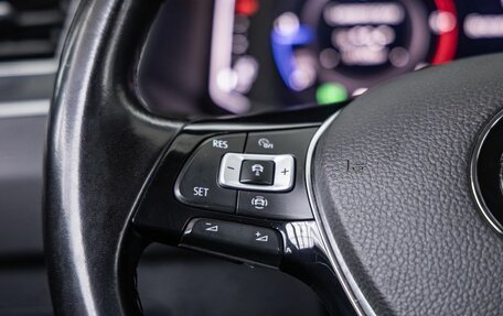 Volkswagen Tiguan II, 2020 год, 3 148 000 рублей, 19 фотография