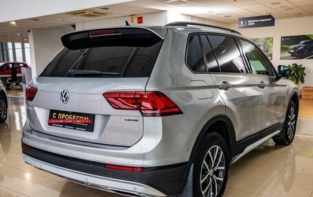 Volkswagen Tiguan II, 2020 год, 3 148 000 рублей, 7 фотография
