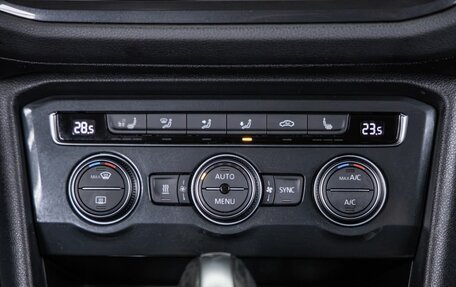 Volkswagen Tiguan II, 2020 год, 3 148 000 рублей, 28 фотография