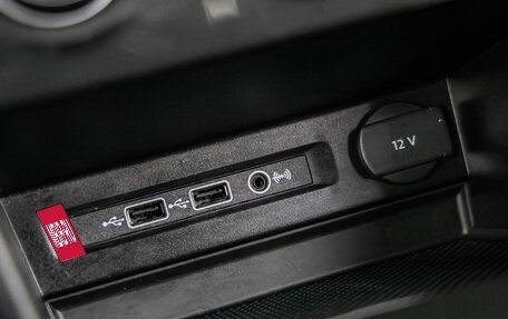 Volkswagen Tiguan II, 2020 год, 3 148 000 рублей, 29 фотография