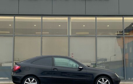 Mercedes-Benz C-Класс, 2004 год, 599 000 рублей, 3 фотография