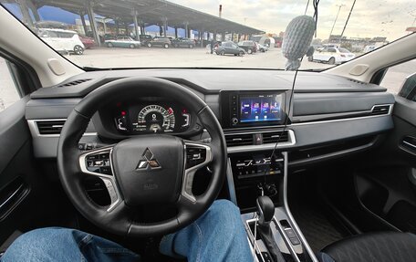 Mitsubishi Xpander, 2023 год, 2 700 000 рублей, 6 фотография