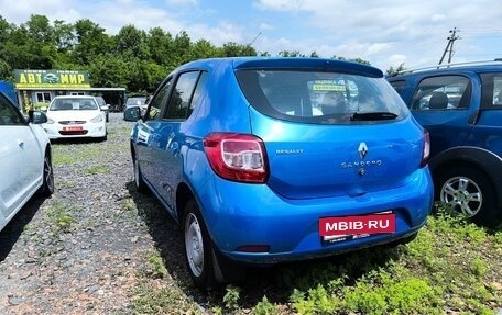 Renault Sandero II рестайлинг, 2014 год, 830 000 рублей, 2 фотография