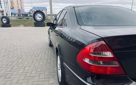 Mercedes-Benz E-Класс, 2004 год, 885 000 рублей, 8 фотография